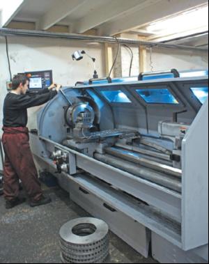 Lathe halves cycle time