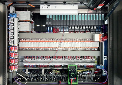 Control cabinet