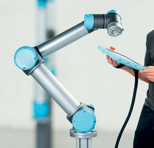 Robot returns