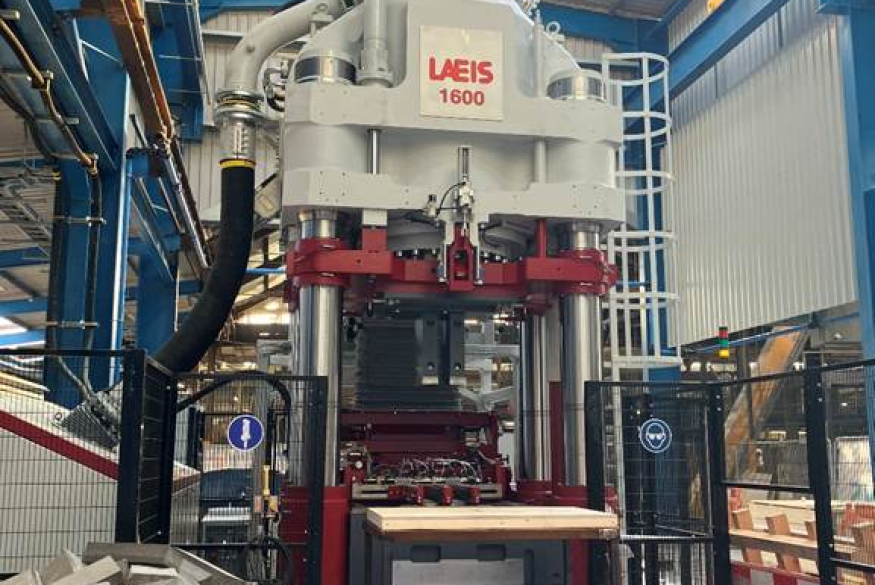 DSF Refractories completes three-year installation of new automated brick press